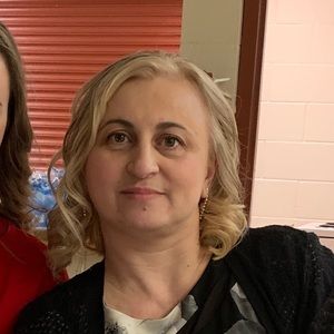 Meet your Posher, Almira